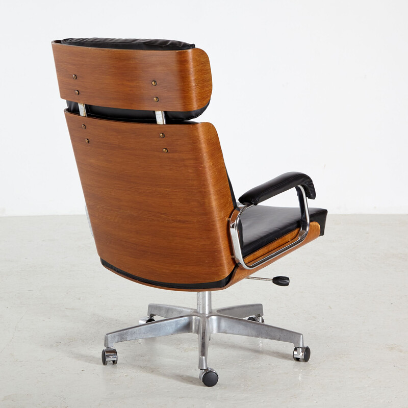 Swiss vintage rosewood and leather office chair on wheels, 1970s