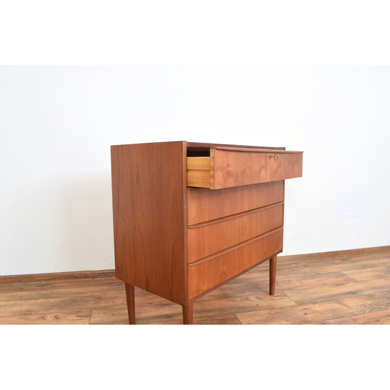 Mid-century Danish teak chest of drawers, 1960s