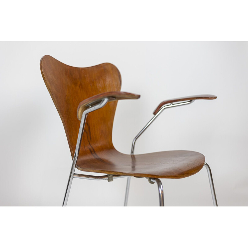 Vintage "Butterfly" armchair by Arne Jacobsen for Fritz Hansen, 1970