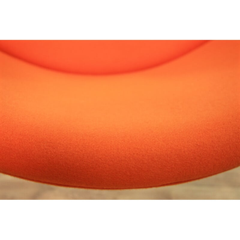 Artifort "Orange Slice" lounge chair in orange fabric, Pierre PAULIN - 1970s