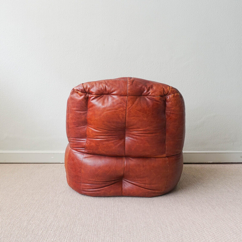 Vintage peervormige lederen fauteuil, Italië 1970