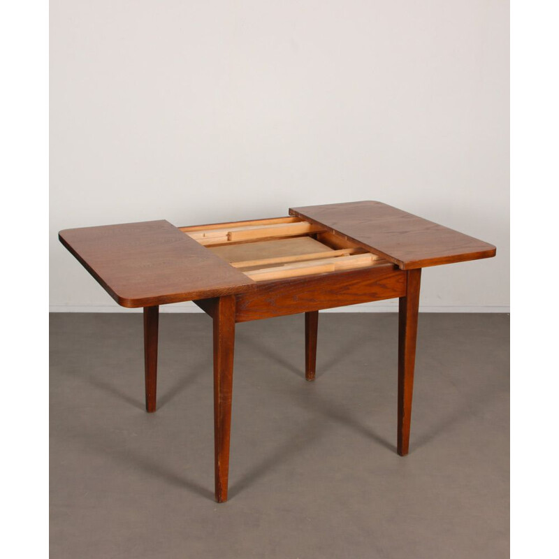 Table vintage avec rallonge intégrée, République tchèque 1960