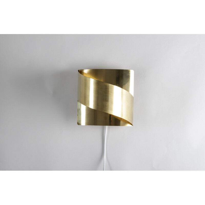 Set of 3 Swedish Falkenberg wall lamps in polished brass - 1970s