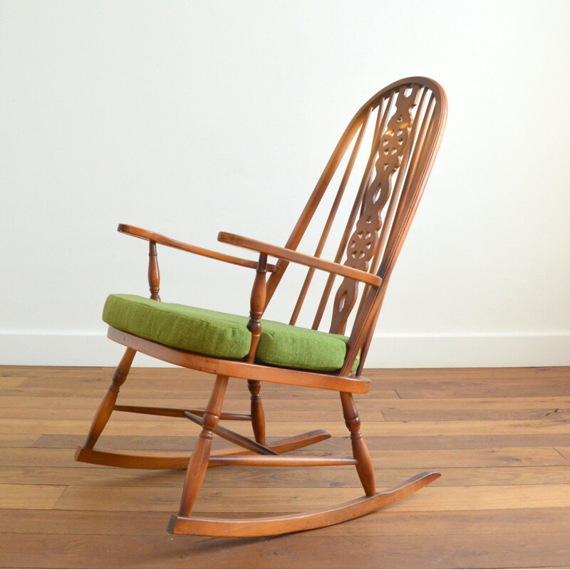 Vintage Windsor beechwood and elmwood rocking chair, 1950