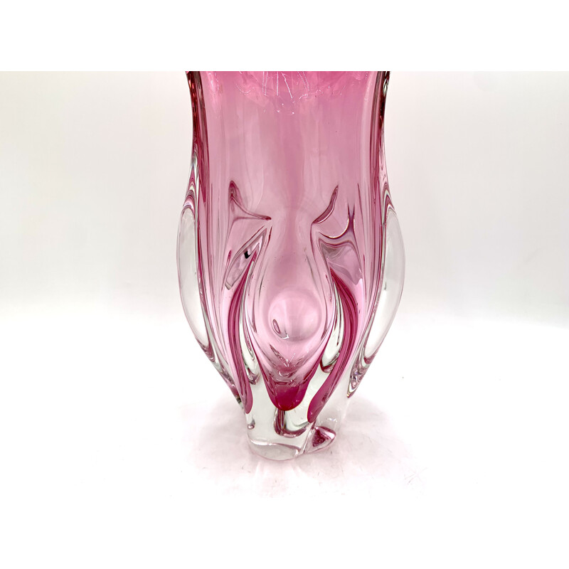 Vintage pink art glass vase by Chribska Sklarna, Czech 1960