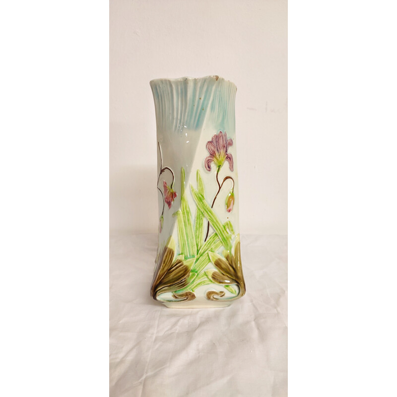 Vintage "Art Nouveau" ceramic vase with floral motifs