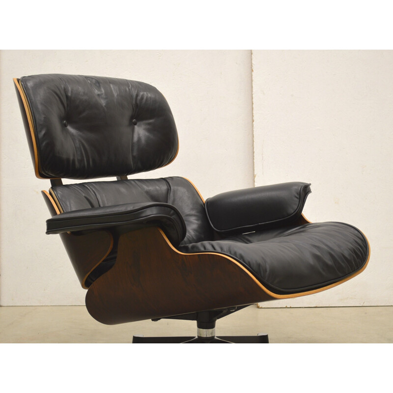 Fauteuil vintage en palissandre et cuir par Charles Eames pour Herman Miller, 1970