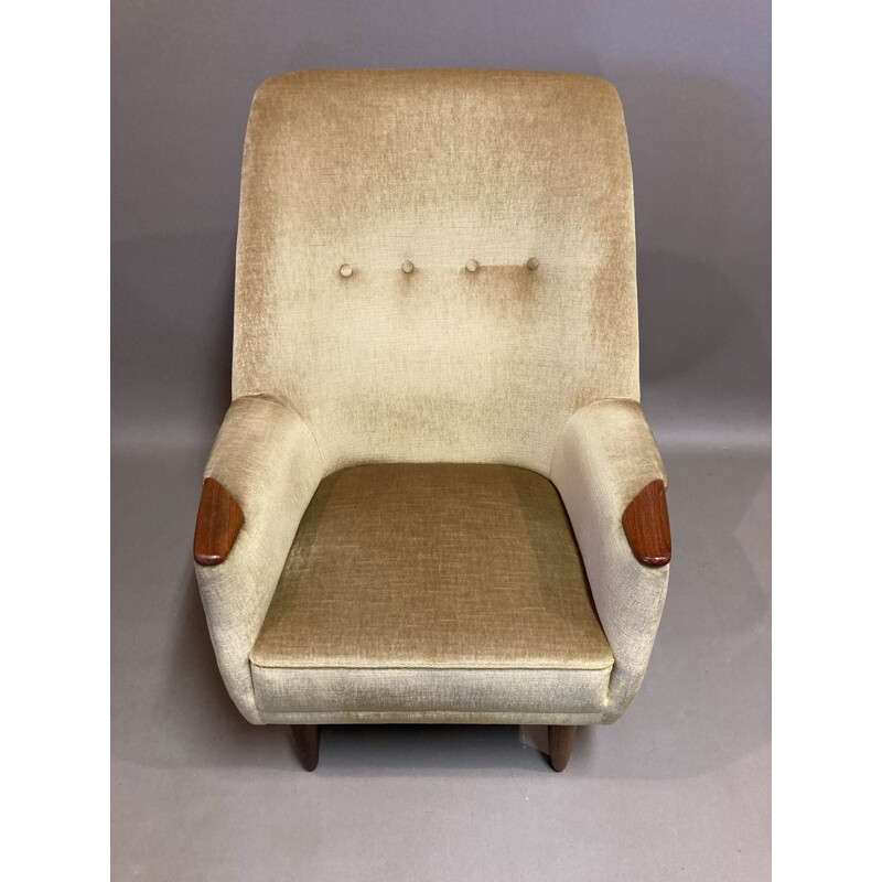 Skandinavischer Vintage-Sessel aus Samt und Teakholz, 1950