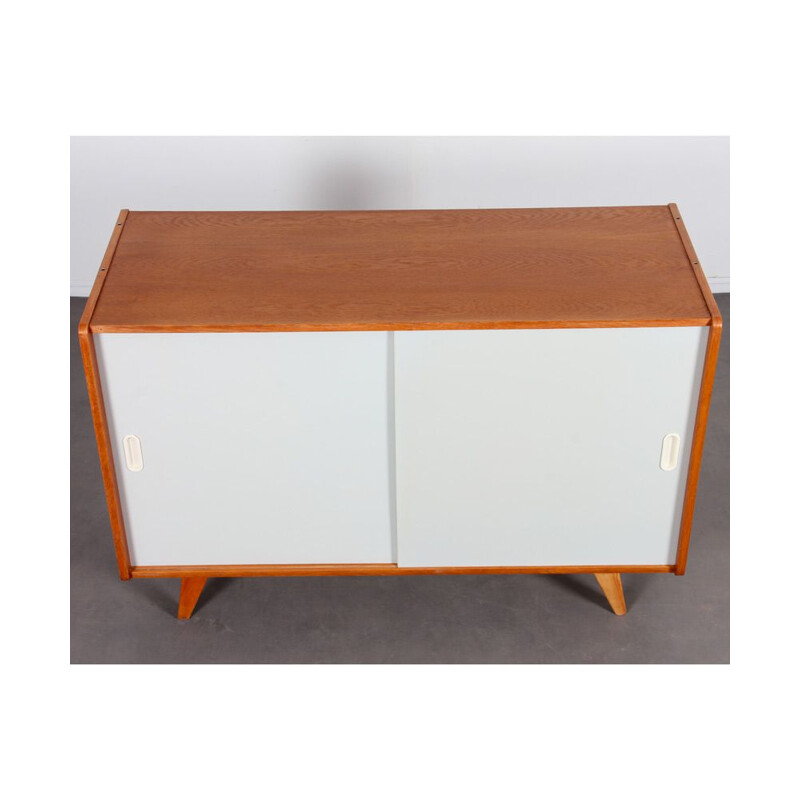 Vintage chest of drawers model U-452 in oakwood by Jiri Jiroutek, 1960