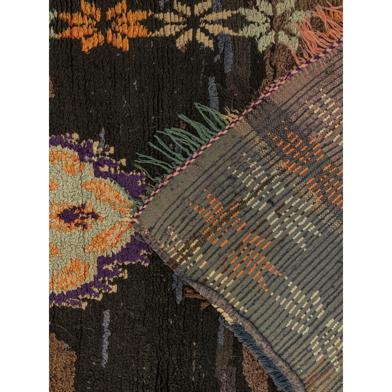 Vintage Berbere azilal wool carpet, Marrocos