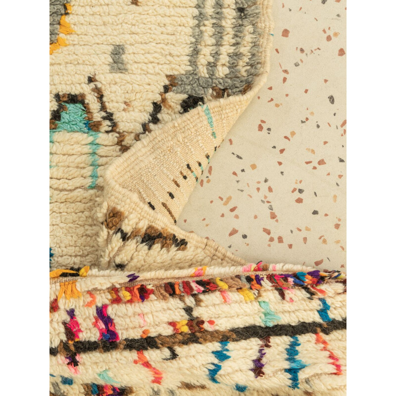 Vintage Berber carpet azilal in wool, Morocco