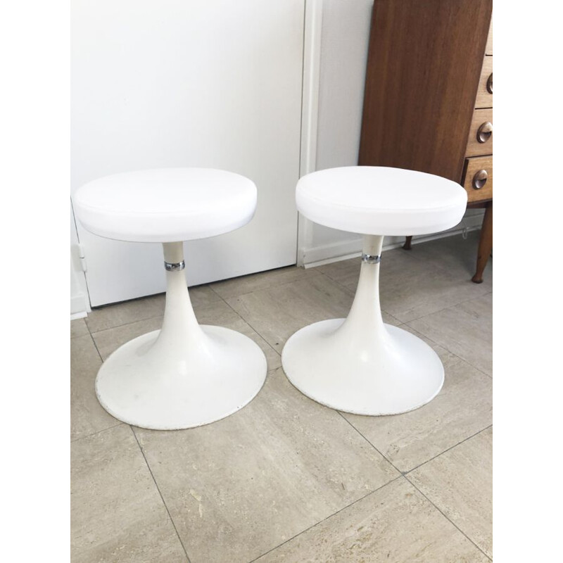 Pair of vintage tulip stools, 1970