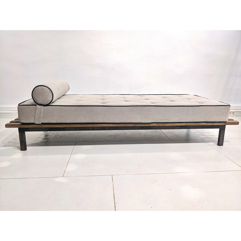 Vintage Cansado bench seat in mahogany with grey fabric mattress and bolster by Charlotte Perriand, 1954