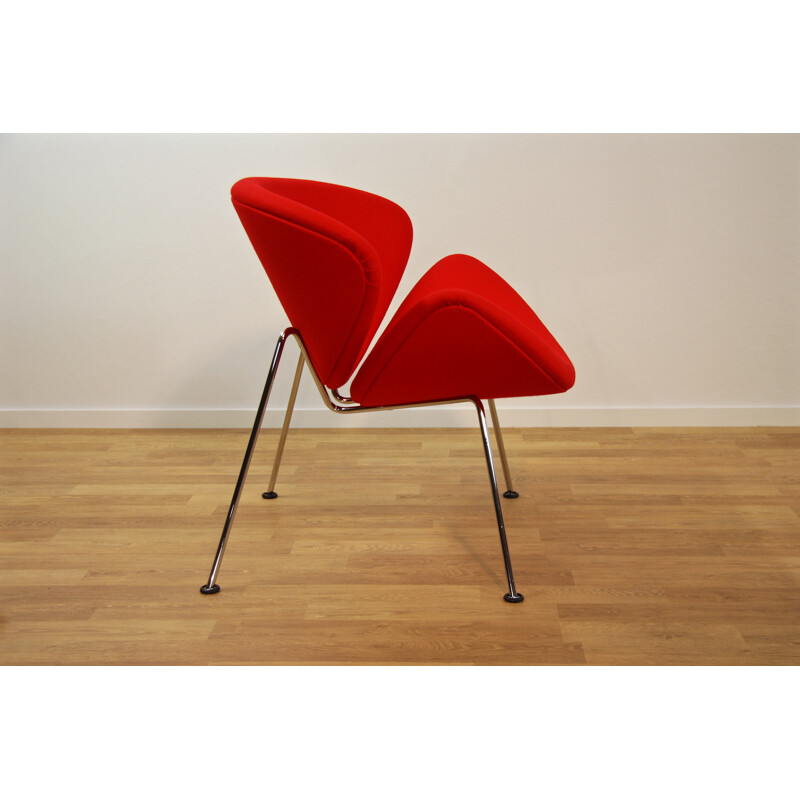 Artifort "Orange Slice" lounge chair in red fabric, Pierre PAULIN - 1970s
