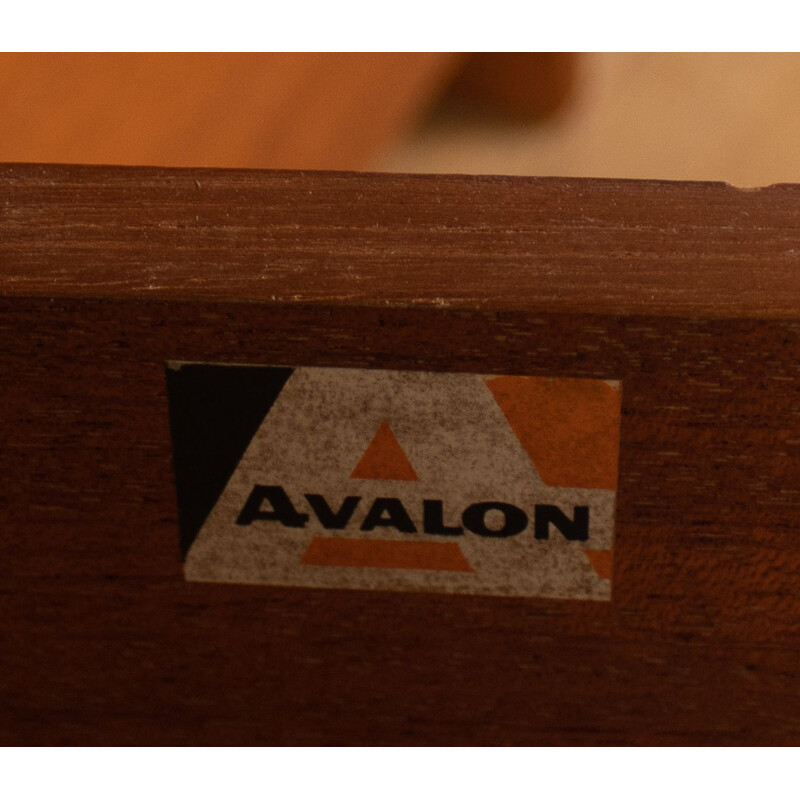 Pareja de mesillas de noche de teca vintage de Avalon, 1960