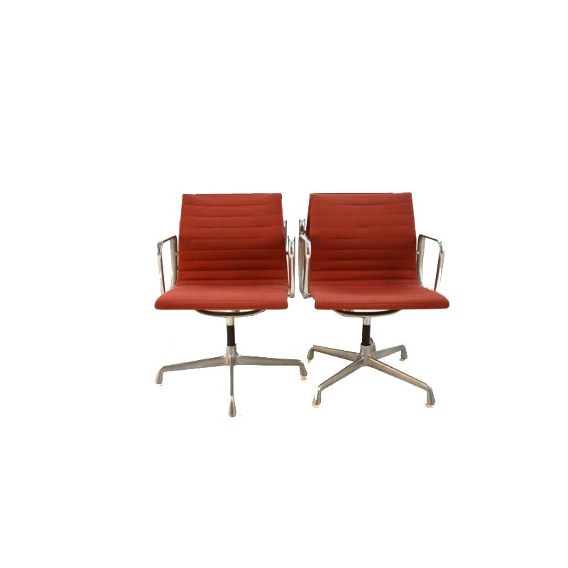 Mid century pair of swivel "EA 107" office chairs, Charles & Ray EAMES - 1960s