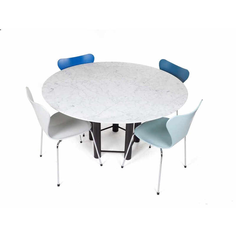 Vintage runder Tisch aus Carrara Gioia Marmor von Metaform, 1980