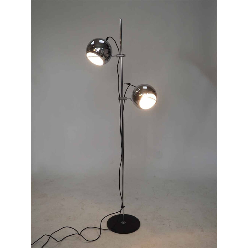 Vintage-Stehleuchte mit verchromtem, kugelförmigem Lampenschirm, 1960