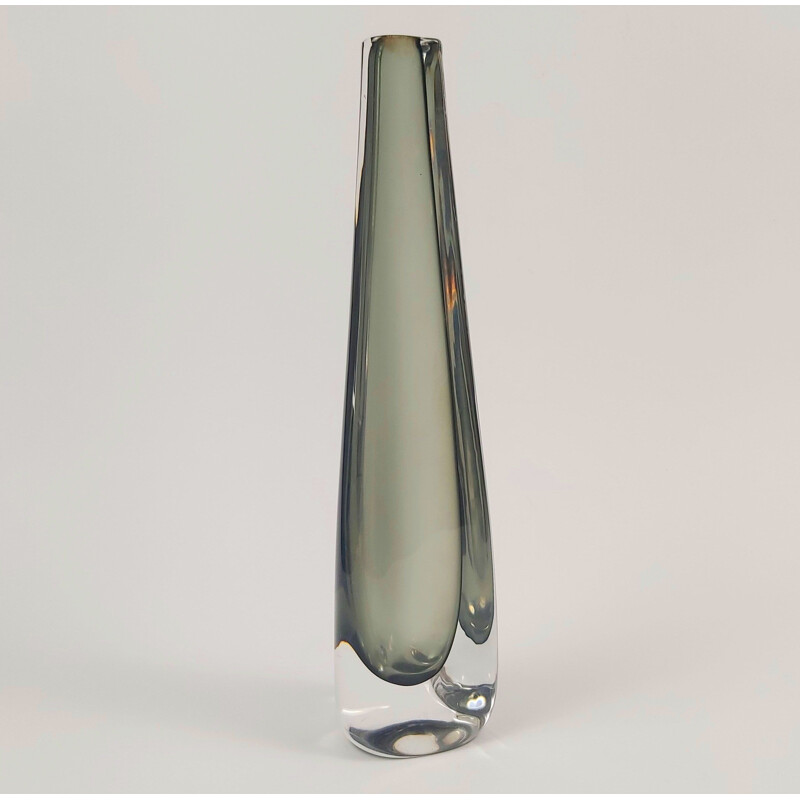 Scandinavian vintage dusk glass sommerso vase by Nils Landberg for Orrefors, Sweden 1960