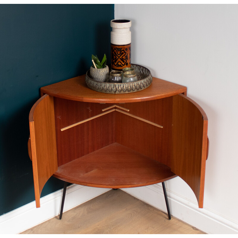 Vintage teak corner cabinet on hairpin legs by Victor Wilkins for G Plan, England 1960