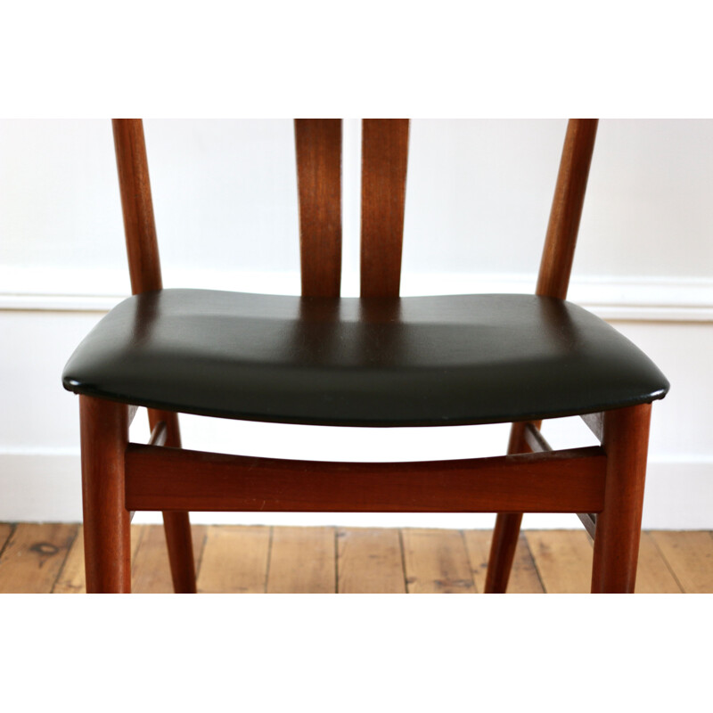 Set of 4 Scandinavian vintage teak chairs, 1960