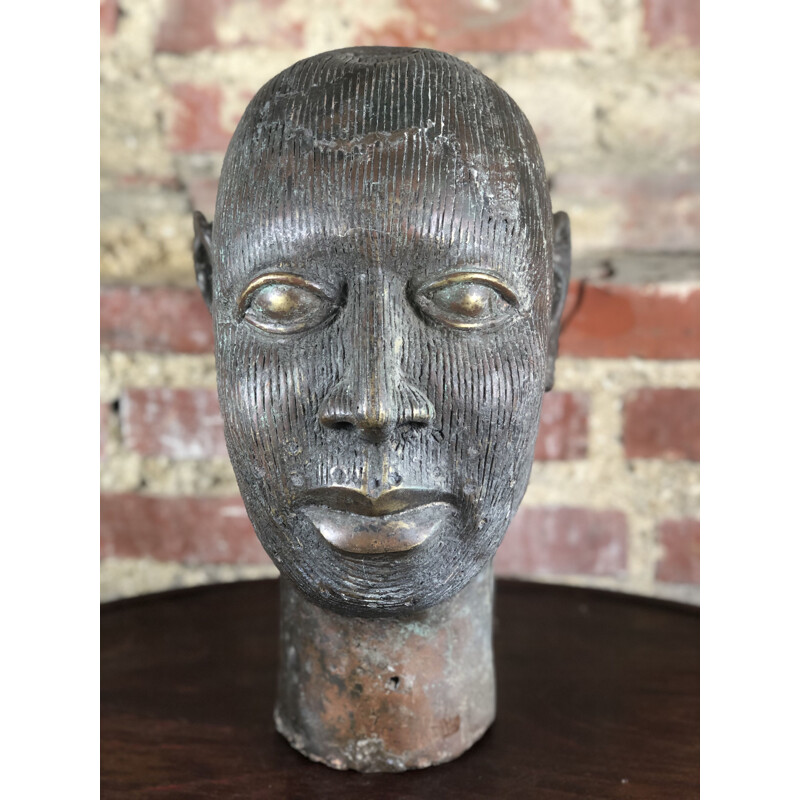 Vintage Oba head in patinated Ife bronze from Benin