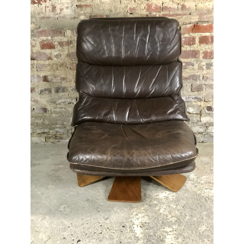 Vintage brown leather swivel armchair with palmette legs, 1970s