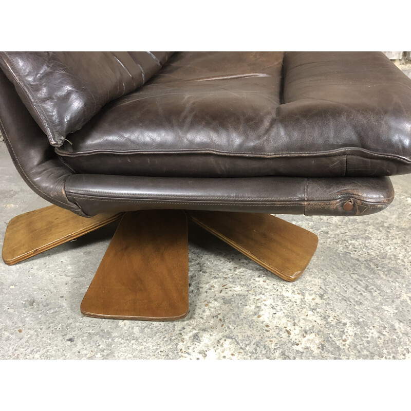 Vintage brown leather swivel armchair with palmette legs, 1970s