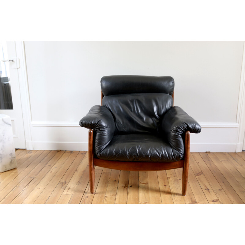 Scandinavische vintage lederen fauteuil en poef, 1960