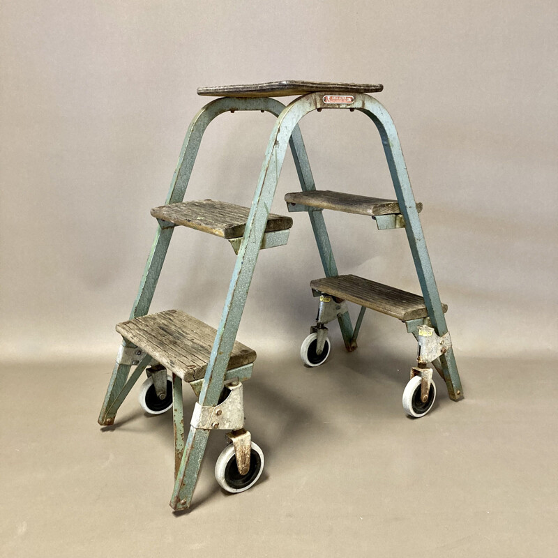Tabouret roulant vintage en bois et métal, 1950
