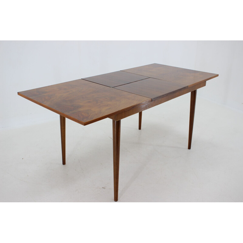 Vintage walnut extendable dining table in gloss finish, Czechoslovakia 1960s