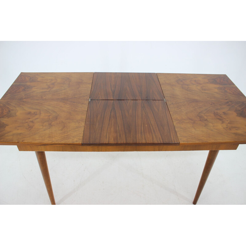 Vintage walnut extendable dining table in gloss finish, Czechoslovakia 1960s