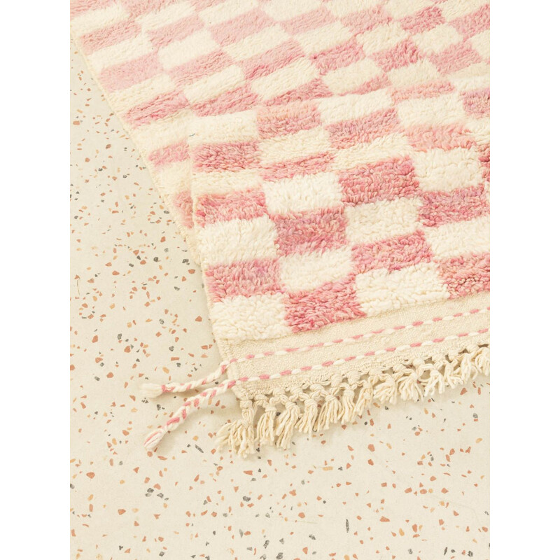 Vintage Pink Chess wool berber rug