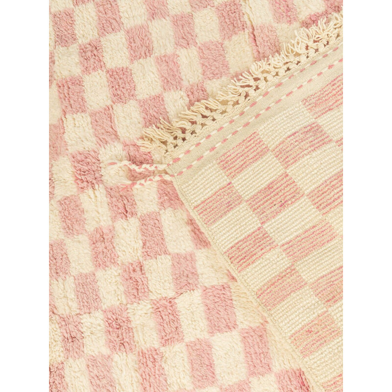 Tapis berbère vintage Pink Chess en laine