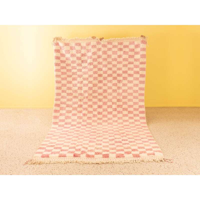 Vintage Pink Chess wool berber rug