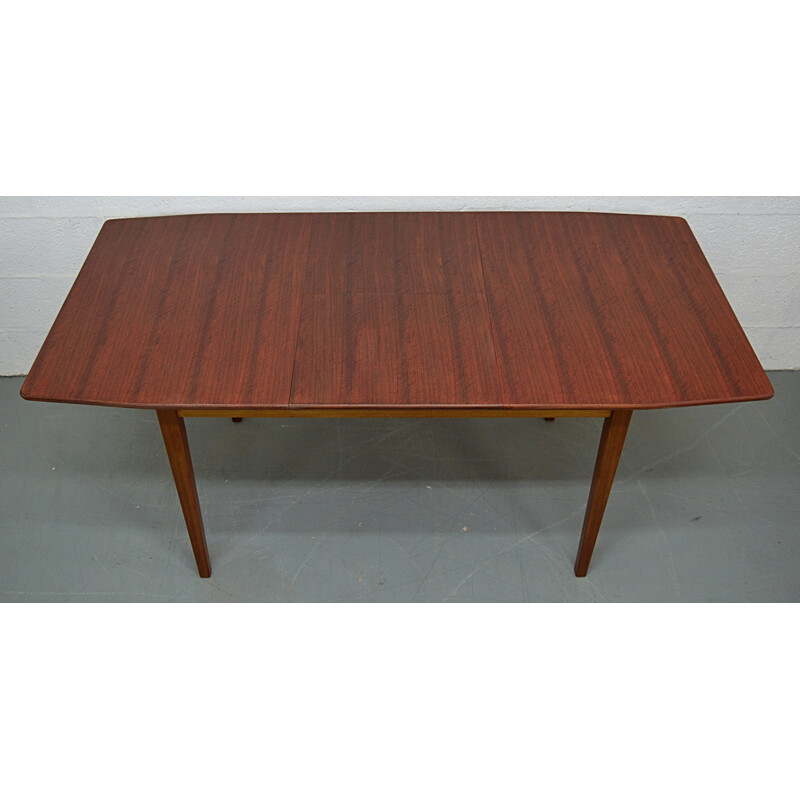 English extendable Maple dining table in walnut - 1960s