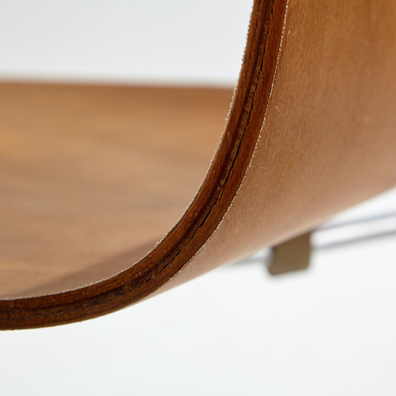 Vintage Grand Prix 3130 chair by Arne Jacobsen for Fritz Hansen, 1970s