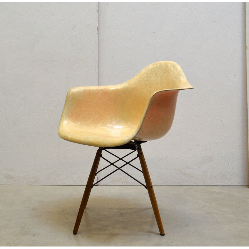 Edge" vintage fauteuil 1e editie Paw door Charles Eames voor Zenith Plastics