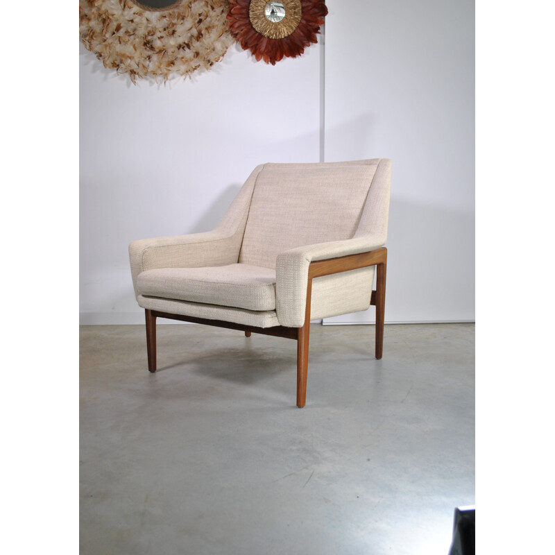 Scandinavian vintage armchair in wood and fabric, 1960