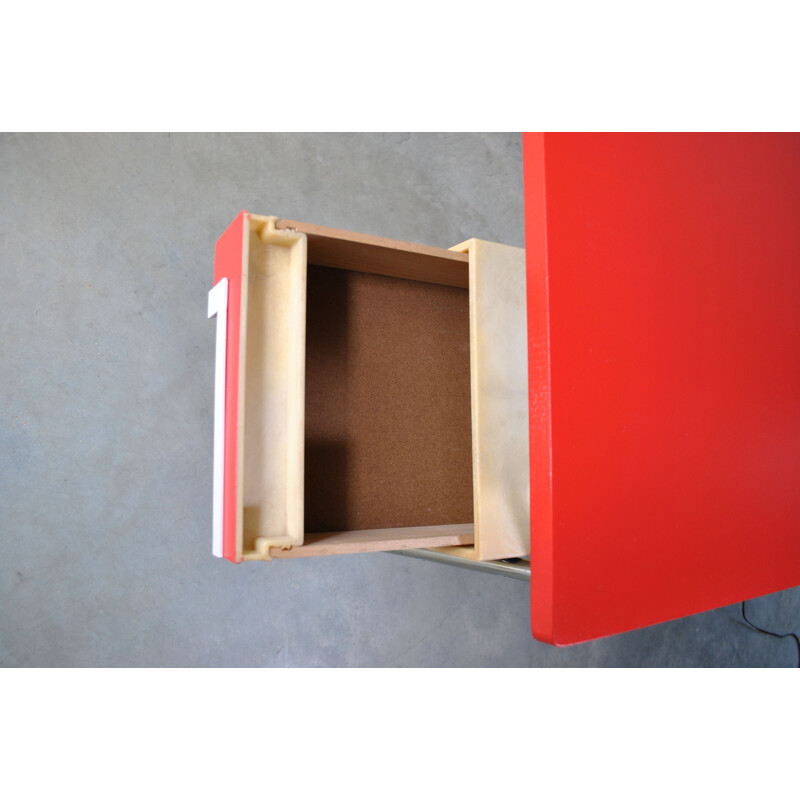 Vintage red desk with 4 drawers, 1970