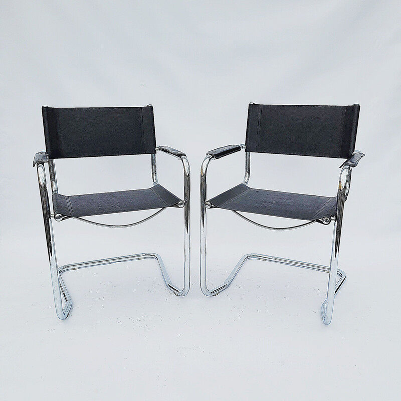 Ein Paar Vintage-Stühle aus Chrom und Leder, Italien 1980