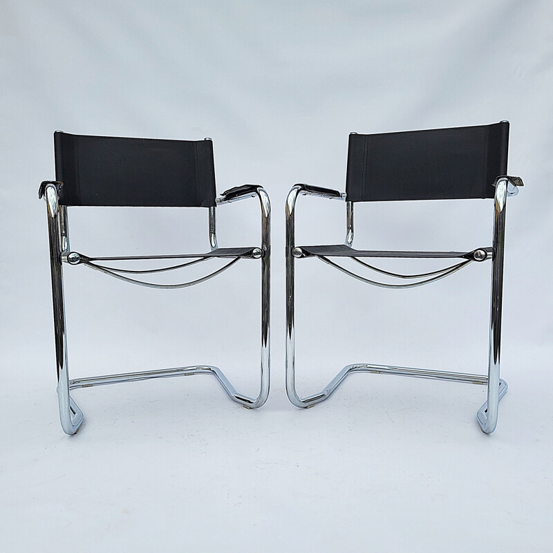 Pareja de sillas vintage en cromo y cuero, Italia 1980