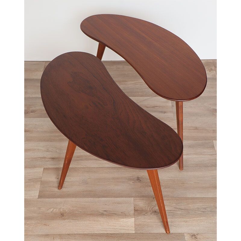 Pair of vintage wooden "bean" tripod coffee tables, 1960s