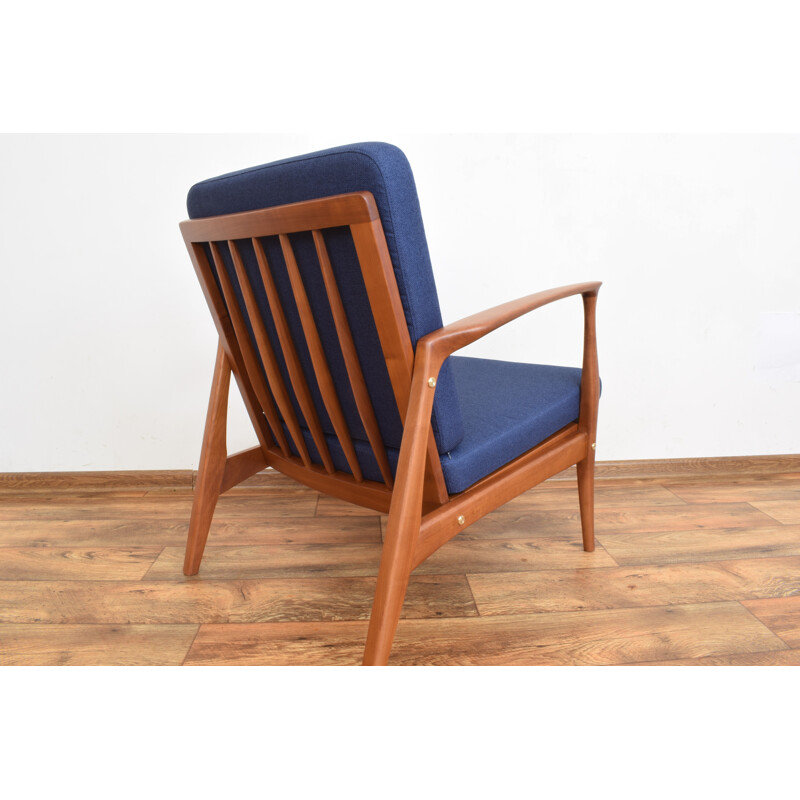 Vintage Deense kersenhouten fauteuil, 1960