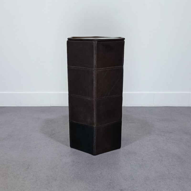 Vintage leather column series Dd47 by De Sede, Switzerland 1970