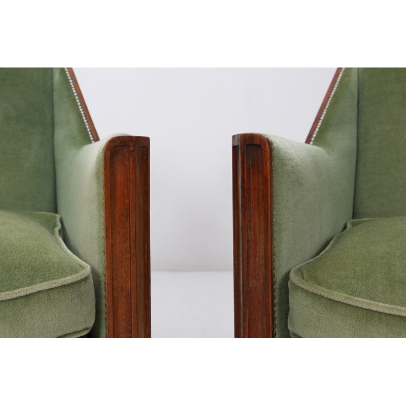 Pair of Art Deco vintage armchairs in velvet green and oakwood, 1920s