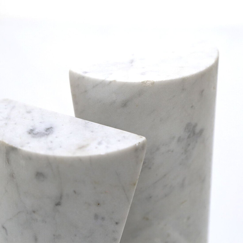 Pair of vintage marble sculptures by Jiro Sugawara, 1970s