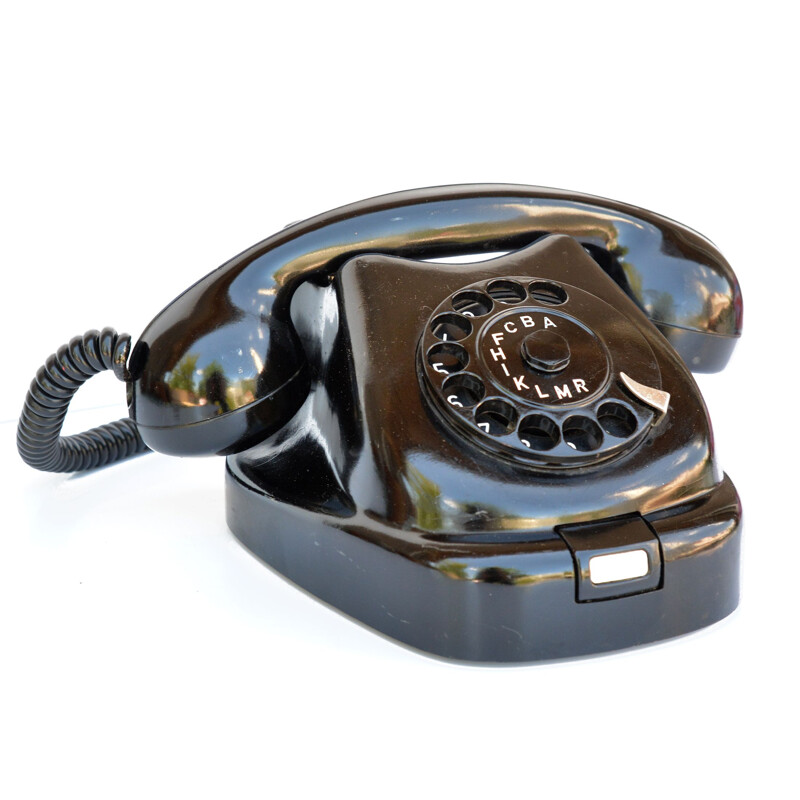 Vintage Bakelite P-9024 telefone fixo por Tesla Liptovský Hrádok, 1964