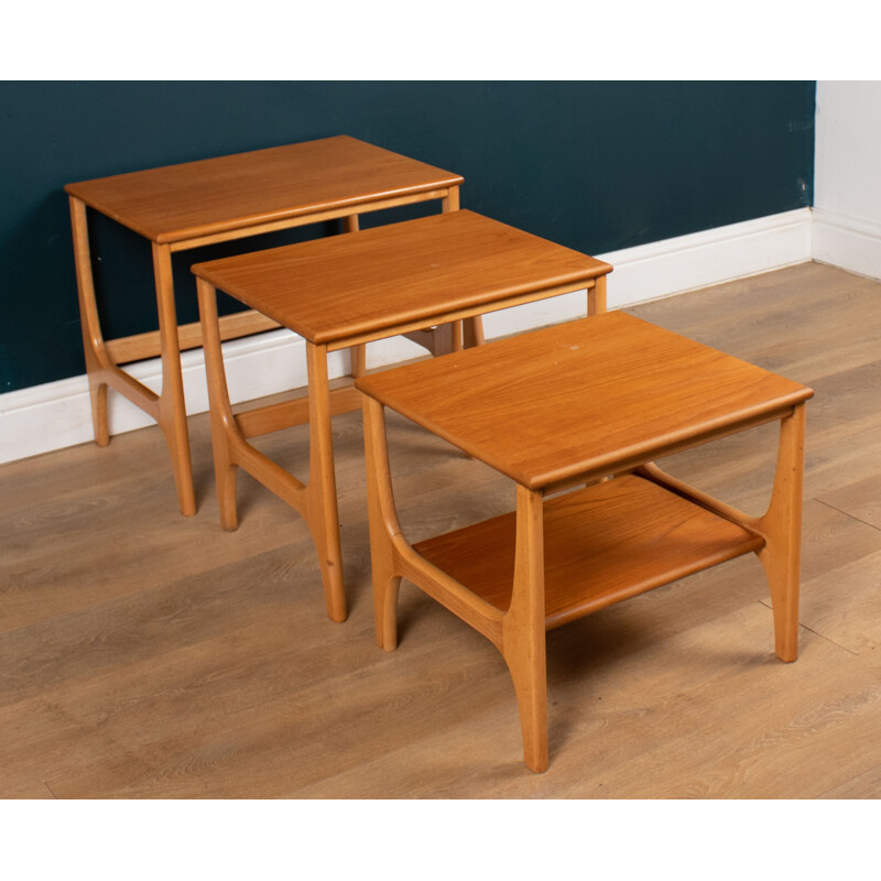 Fresco" vintage teak nesting tables by Stonehill, UK 1960