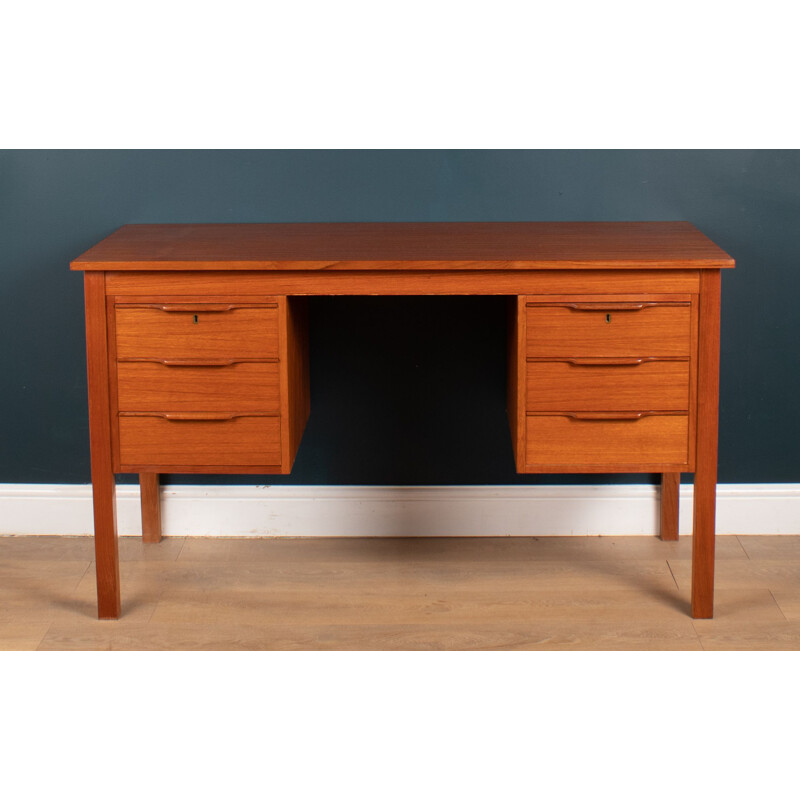 Scrivania danese vintage in teak di Bent Silberg Mobler, Danimarca 1960